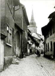 Stadtarchiv Weimar, 60 10-5/20, Blick in die Friedensgasse, um 1920