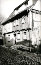 Stadtarchiv Weimar, 60 10-5/20, Blick auf  die Friedensgasse 5 und 7, 1983