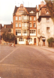 Stadtarchiv Weimar, 60 10-5/20, Blick auf den Rollplatz/rechts Ecke Rollgasse, ohne Datum