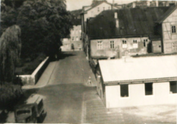 Stadtarchiv Weimar, 60 10-5/20, Blick in die Straße Am Jakobskirchhof, 1970