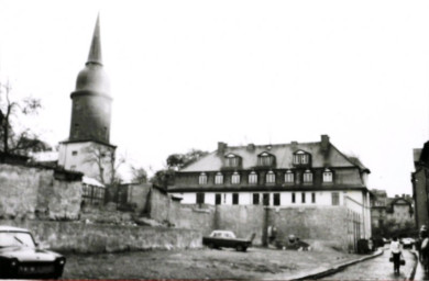 Stadtarchiv Weimar, 60 10-5/20, Blick in die Rollgasse, 1986