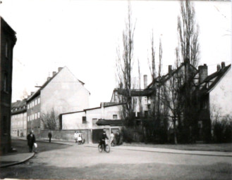 Stadtarchiv Weimar, 60 10-5/21, Blick von der Jakobstraße in die Ferdinand-Freiligrath-Straße, ohne Datum