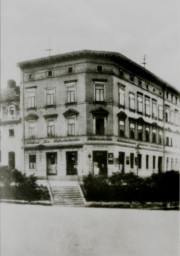 Stadtarchiv Weimar, 60 10-5/21, Eckhaus Jakobsplan Nr. 6, um 1920