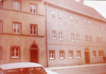 Stadtarchiv Weimar, 60 10-5/21, Blick auf die Ferdinand-Freiligrath-Straße 6/4, ohne Datum