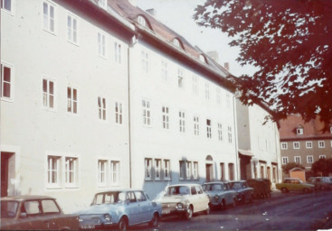 Stadtarchiv Weimar, 60 10-5/21, Blick auf die Ferdinand-Freiligrath-Straße 5, 7 und 9, ohne Datum