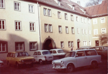 Stadtarchiv Weimar, 60 10-5/21, Blick auf die Ferdinand-Freiligrath-Straße 11 und 13, ohne Datum