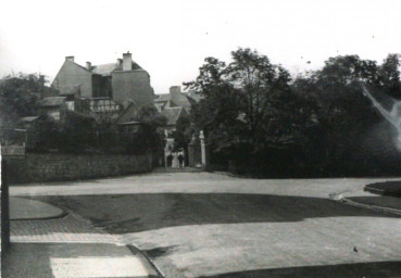 Stadtarchiv Weimar, 60 10-5/22, Blick vom "Goldbrunnen" in die Berggasse , 1930