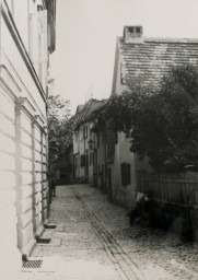 Stadtarchiv Weimar, 60 10-5/22, Blick in die Große Töpfergasse vom Untern Thüringer Hof, 1930