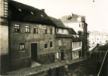 Stadtarchiv Weimar, 60 10-5/22, Blick in die Straße Unterm Thüringer Hof Nr. 1-5, 1936