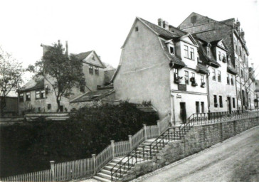 Stadtarchiv Weimar, 60 10-5/22, Blick auf die Ostseite »Unterm Thüringer Hof«, 1913