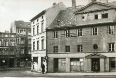 Stadtarchiv Weimar, 60 10-5/22, Blick aus der Friedensstraße in die Karl-Liebknecht-Straße, um 1950