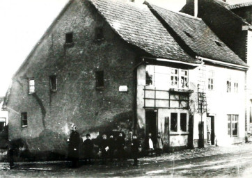 Stadtarchiv Weimar, 60 10-5/22, Blick auf die Häuser Breitenstraße 7 und 9 , um 1900