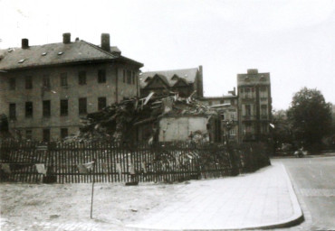 Stadtarchiv Weimar, 60 10-5/22, Blick von der Friedensstraße zur Karl-Liebknecht-Straße, 1989