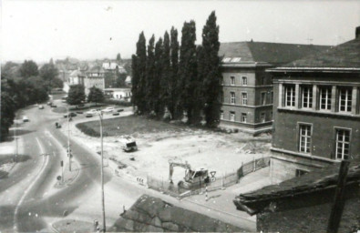 Stadtarchiv Weimar, 60 10-5/22, Blick auf die Bertuchstraße, um 1985