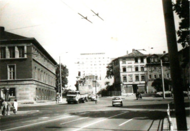 Stadtarchiv Weimar, 60 10-5/22, Blick aus der Bertuchstraße in die Friedensstraße, ohne Datum