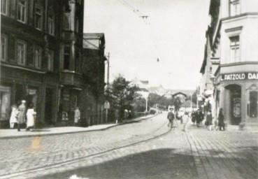 Stadtarchiv Weimar, 60 10-5/22, Blick aus der Bürgerschulstraße über den Viadukt zur Ettersburger Straße, nach 1913