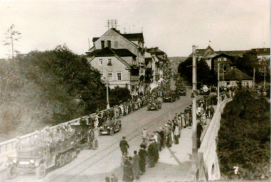 Stadtarchiv Weimar, 60 10-5/22, Blick auf den Viadukt und in die Ettersburger Straße , 1936