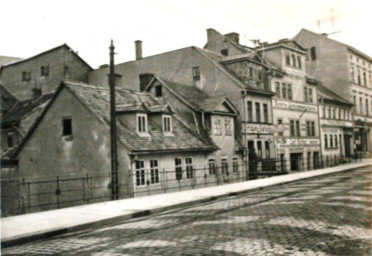 Stadtarchiv Weimar, 60 10-5/22, Blick auf die Häuser "Am Viadukt" 2-10, um 1900