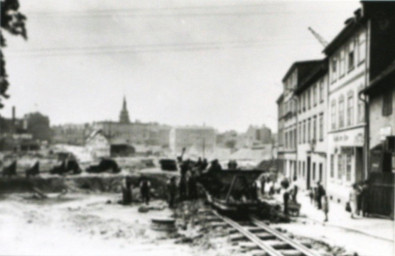 Stadtarchiv Weimar, 60 10-5/23, Blick aus der Friedrich-Ebert-Straße auf das Jakobsviertel während der Arbeiten zum Bau des Gauforums, um 1937