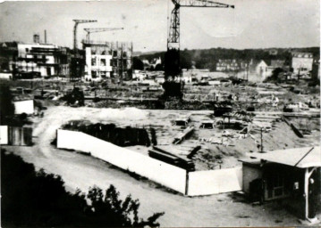 Stadtarchiv Weimar, 60 10-5/23, Blick über den ehemaligen Karl-August-Platz Richtung Osten, um 1938