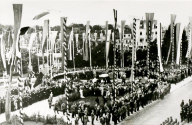 Stadtarchiv Weimar, 60 10-5/23, Blick auf den Karl-August-Platz, 1936