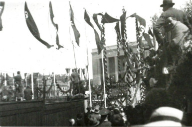 Stadtarchiv Weimar, 60 10-5/23, Blick auf den Karl-August-Platz am "Gauforum", 1937