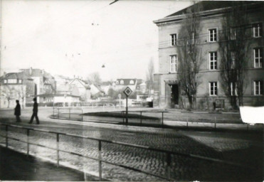 Stadtarchiv Weimar, 60 10-5/23, Blick von der Karl-Liebknecht-Straße zur Bertuchstraße, ohne Datum