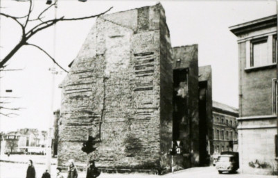 Stadtarchiv Weimar, 60 10-5/23, Blick auf die Friedensstraße/Durchgang zum Karl-Marx-Platz , vor 1984