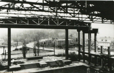 Stadtarchiv Weimar, 60 10-5/23, Blick aus der Ruine der "Kongreßhalle" , um 1960