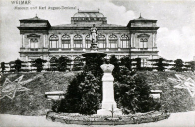 Stadtarchiv Weimar, 60 10-5/24, WEIMAR Museum und Karl August-Denkmal, ohne Datum