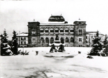 Stadtarchiv Weimar, 60 10-5/24, Blicküber den Karl-August-Platz zum Landesmuseum , ohne Datum