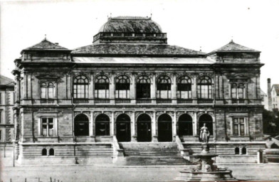 Stadtarchiv Weimar, 60 10-5/24, Blick über den Karl-August-Platz , ohne Datum