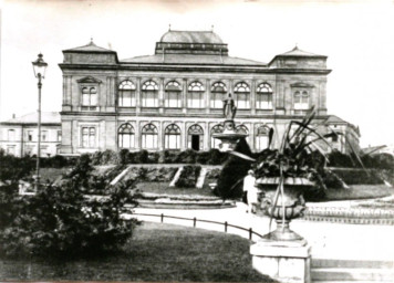 Stadtarchiv Weimar, 60 10-5/24, Blick auf das Landesmuseum, ohne Datum