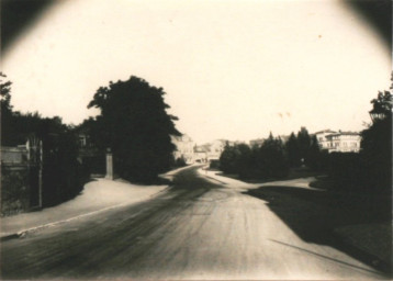 Stadtarchiv Weimar, 60 10-5/24, Blick in die Ettersburger Straße, vor 1936