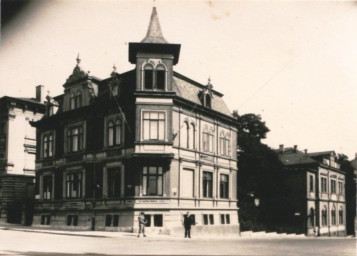 Stadtarchiv Weimar, 60 10-5/24, Blick auf Straßenkreuzung Museumsplatz/Karl-August-Platz, 1930