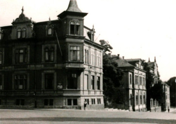 Stadtarchiv Weimar, 60 10-5/24, Blick auf Straßenkreuzung Museumsplatz/Karl-August-Platz, 1930