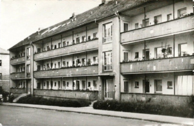 Stadtarchiv Weimar, 60 10-5/25, Blick auf Brennerstraße 3 / 3a, 1965