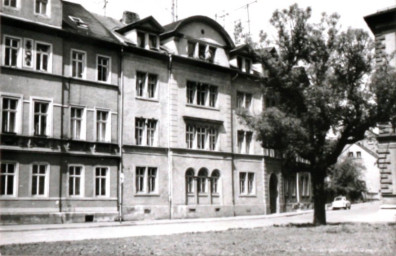 Stadtarchiv Weimar, 60 10-5/25, Blick vom Rathenauplatz in die Ernst-Kohl-Straße, ohne Datum