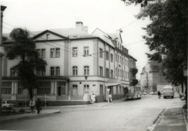 Stadtarchiv Weimar, 60 10-5/25, Blick in die Rohlfsstraße, 1980