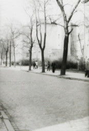 Stadtarchiv Weimar, 60 10-5/25, Blick in die Leninstraße untere Hälfte (heute Carl-August-Allee), ohne Datum