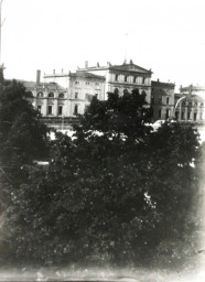 Stadtarchiv Weimar, 60 10-5/25, Blick über den Jubiläumsplatz zum Bahnhof, 1900