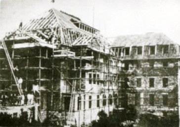 Stadtarchiv Weimar, 60 10-5/26, Blick auf Volkshaus Weimar von der Friedrich-Ebert-Straße, 1907