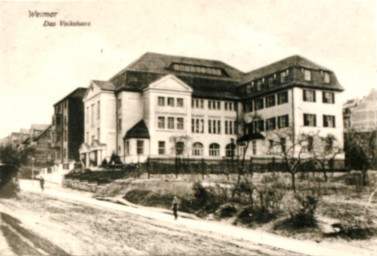 Stadtarchiv Weimar, 60 10-5/26, Blick auf Volkshaus Weimar von der Friedrich-Ebert-Straße, 1908