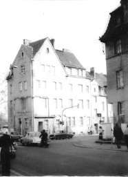 Stadtarchiv Weimar, 60 10-5/26, Blick auf die Straßenkreuzung  Rießnerstraße/Ettersburger Straße, 1985