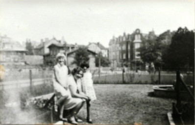 Stadtarchiv Weimar, 60 10-5/26, Blick auf den Zeppelinplatz, ohne Datum