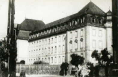 Stadtarchiv Weimar, 60 10-5/26, Watzdorfstraße (heute Carl-von-Ossietzky-Straße), 1945