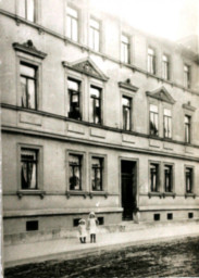 Stadtarchiv Weimar, 60 10-5/26, Blick auf Gebäude in der Meyerstraße, um 1920