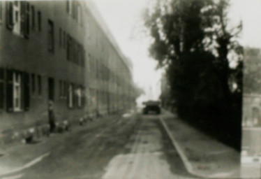 Stadtarchiv Weimar, 60 10-5/26, Blick in die Müllerhartungstraße 11-21, ohne Datum