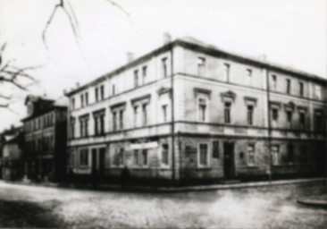 Stadtarchiv Weimar, 60 10-5/26, Blick auf die Straßenkreuzung Ernst-Thälmann-Straße/ Friedrich-Naumann-Straße  1, ohne Datum