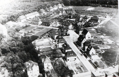 Stadtarchiv Weimar, 60 10-5/27, Luftbild Siedlung "Großmutter" an der Tiefurter Allee, um 1925